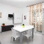 Lägenhet Boschetto 45649