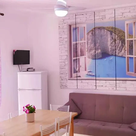 Διαμέρισμα In 45649 *